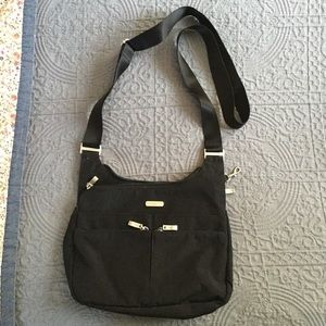 Baggallini crossbody purse